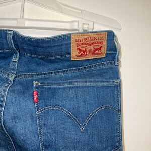 Levi’s women’s 711 skinny jeans